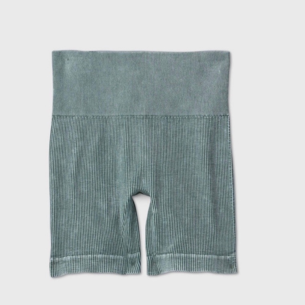 Colsie ribbed biker shorts XS teal and black set